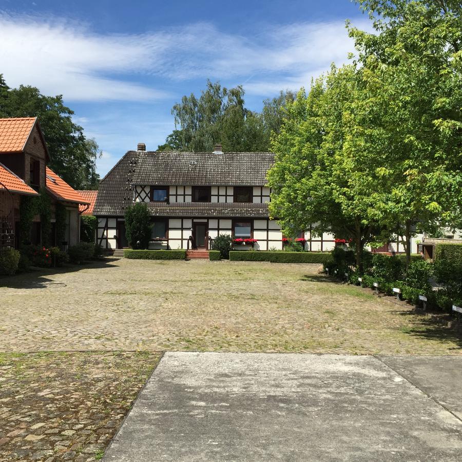 Engels Hof Вольфсбург Экстерьер фото